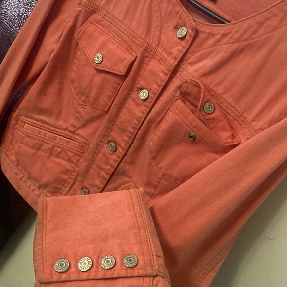 Pink spring jacket - Picture 2 of 3